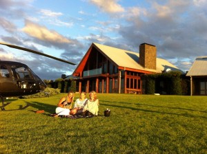 VH-XLM Spicers Peak Lodge